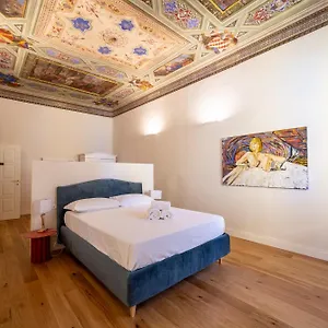 Residenza D'epoca Palazzo Salviati Quaratesi Maison d'hôtes